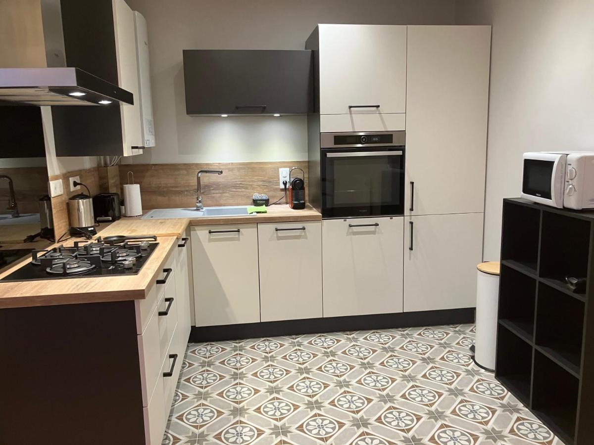 Studio Quartier Chateau - Wifi - Garage Individuel A Cle - Electromenager Complet Pau Kültér fotó