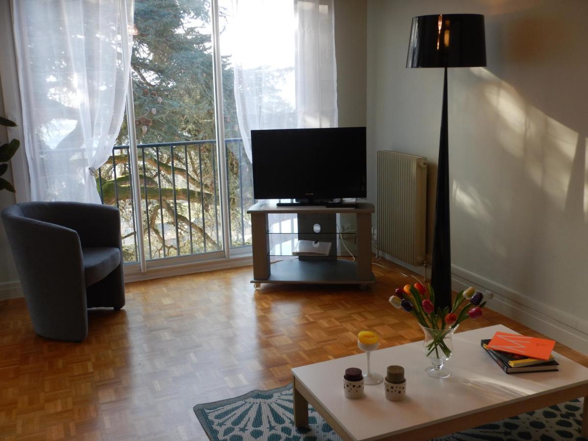 Studio Quartier Chateau - Wifi - Garage Individuel A Cle - Electromenager Complet Pau Kültér fotó